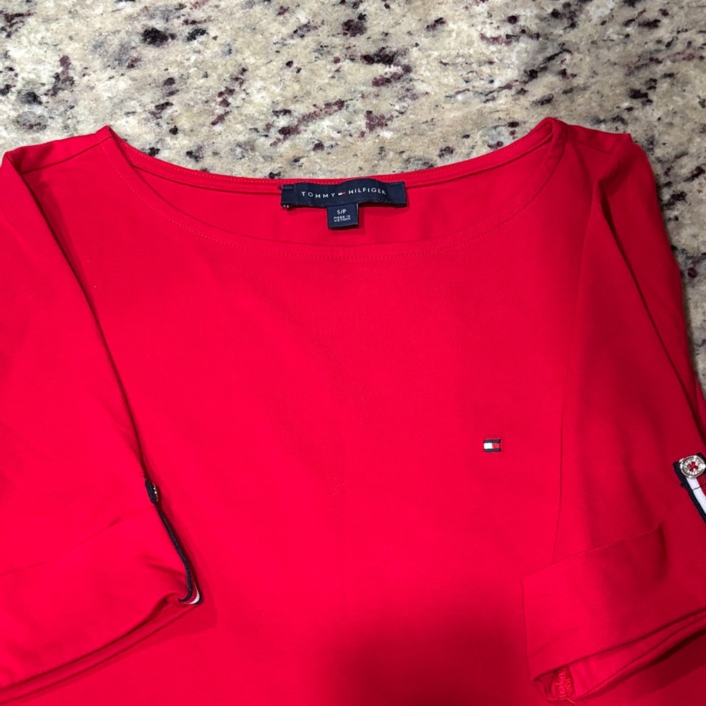 Tommy Hilfiger women’s ladies top short sleeve red